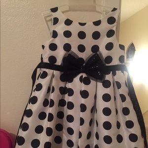 Girls dress